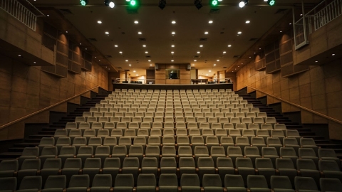 אודיטוריום וייל 4.jpg